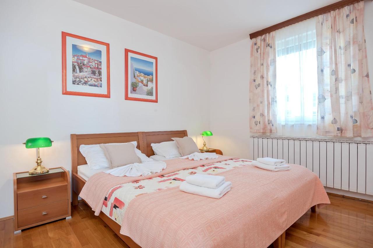 Apartmani Putnik Baška Voda Kültér fotó