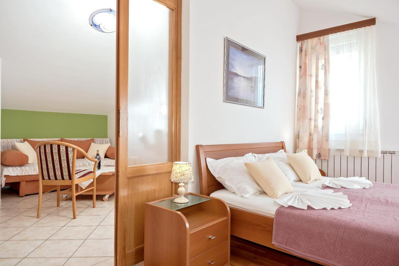 Apartmani Putnik Baška Voda Kültér fotó
